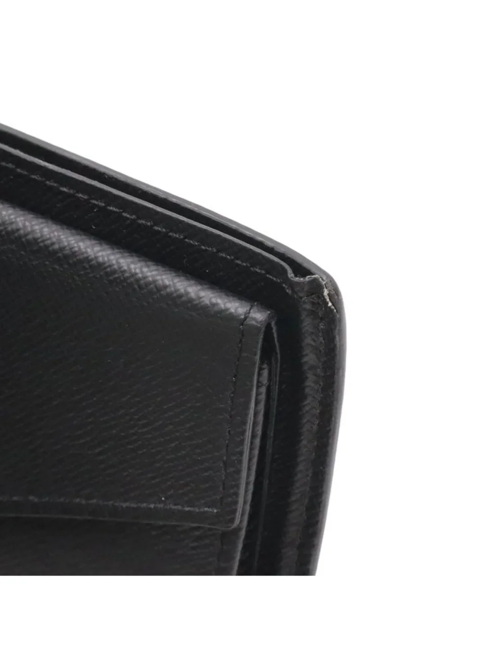 Louis Vuitton Taiga Portefeuille Marco NM Bifold Wallet Leather Noir Black